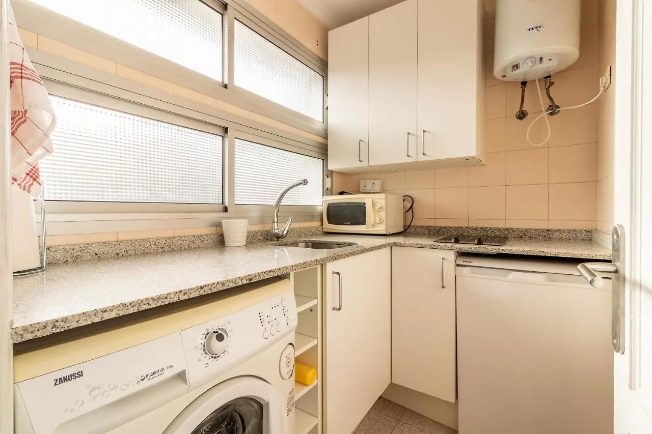 Flatguest Leon Y Castillo + Centre + 1 Bdr + Wifi Лас-Пальмас-де-Гран-Канария 0*,  Испания